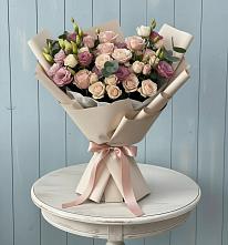 Букет цветов из:  Розы и Лизиантусы #REPLACE_PRED# Мармашах