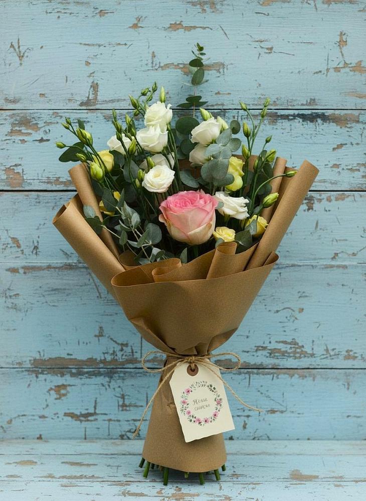 Букет цветов из: Розы и Лизиантусы в Мармашах