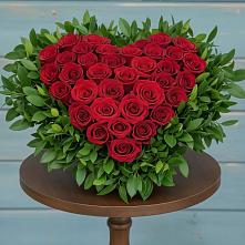 Цветочная композиция из Розы в виде сердца в Мармашах