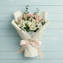 Букет цветов из:  Альстромерии в Мармашах