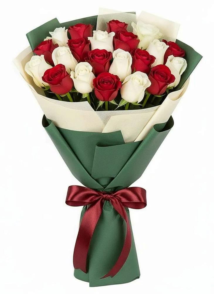 Букет Микс из красных и белых роз в Мармашах