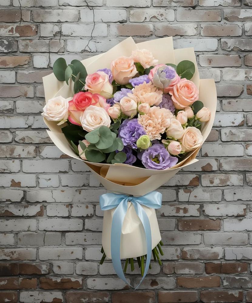 Букет цветов из: Розы, Лизиантусы и Гвоздики в Мармашах