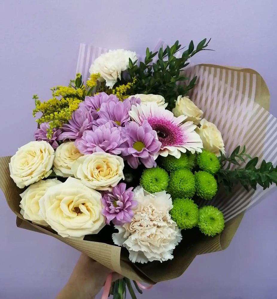 Букет цветов из: Хризантемы, Розы, Гвоздики и Герберы в Мармашах