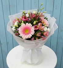 Букет цветов из:  Герберы, Альстромерии и Лизиантусы в Мармашах