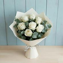 Букет Белые розы в Эвкалипте в Мармашах