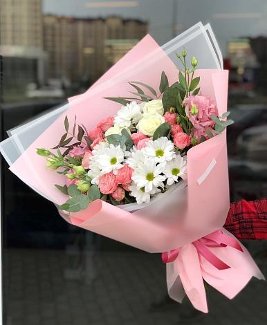 Букет цветов из: Розы, Лизиантусы и Хризантемы в Мармашах