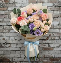 Букет цветов из:  Розы, Лизиантусы и Гвоздики в Мармашах